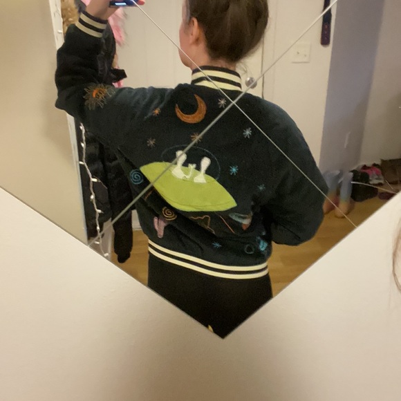 BDG • Alien Earth Sucks Varsity Corduroy Bomber Jacket - Picture 12 of 14